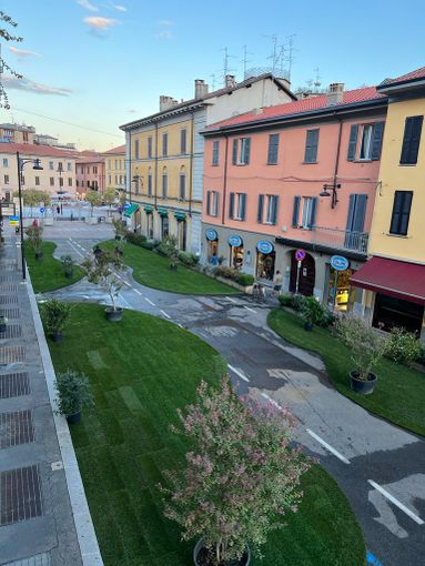 In centro si saluta il sole. Poi spazio alla baby patente e alle bande di Bustofolk