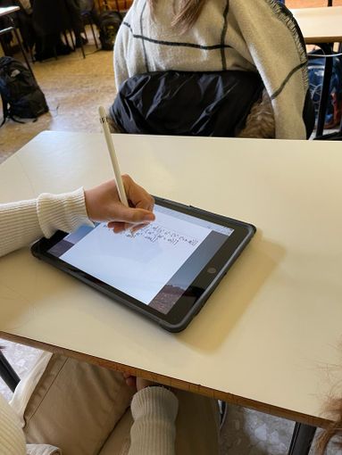 Al “De Filippi” il liceo per il marketing territoriale Al “De Filippi” il liceo per il marketing territoriale