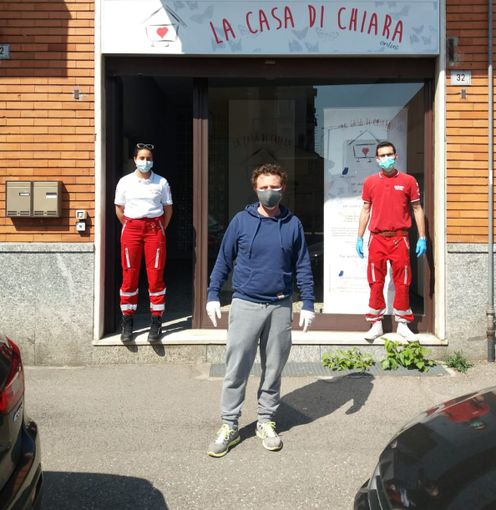 Dalla Casa di Chiara un dolce dono per Pediatria, medici e infermieri