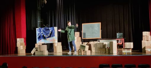 Cinema e teatro entrano nelle scuole