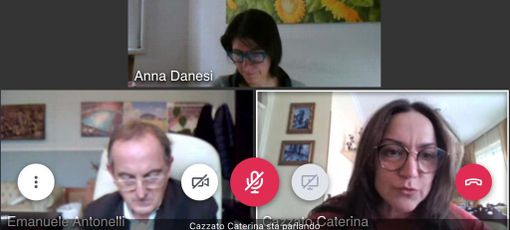 La conferenza stampa online La conferenza stampa online