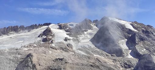 La foto scattata oggi alle 16.30 da Marco Tosi (il bustocco sotto in un'immagine del suo profilo ) La foto scattata oggi alle 16.30 da Marco Tosi (il bustocco sotto in un'immagine del suo profilo )