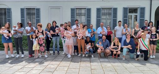 Il benvenuto dell’amministrazione ai nuovi nati di Castellanza Il benvenuto dell’amministrazione ai nuovi nati di Castellanza