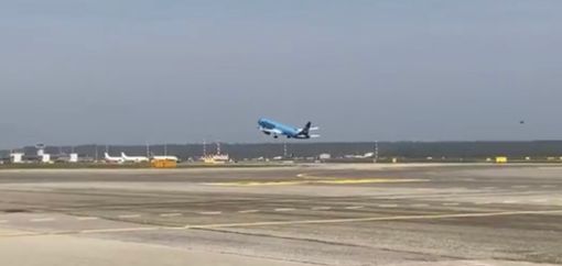 Malpensa, le nuove rotte restano in sospeso: tavolo tecnico rinviato a gennaio Malpensa, le nuove rotte restano in sospeso: tavolo tecnico rinviato a gennaio