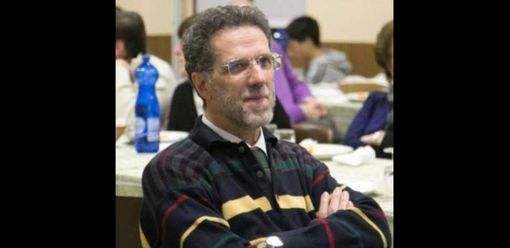 foto dalla pagina Facebook del professore