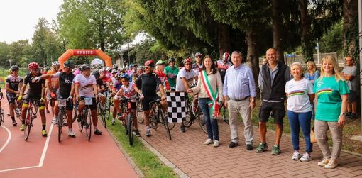 Cittiglio: in 200 in bicicletta con Giuseppe Saronni