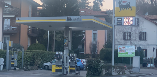 Prorogato fino al 2 maggio lo sconto sulle accise della benzina