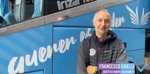 VIDEO. Parte il Giro, l'emozione del Caio: «Sono un bambino alla vigilia di Natale. Questa corsa colora l'Italia e la vita»