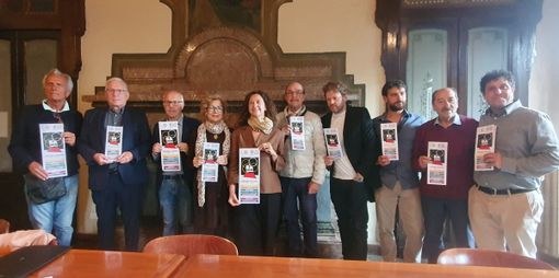 Otto sale e un centinaio di spettacoli. È la grande offerta di BA Teatro Otto sale e un centinaio di spettacoli. È la grande offerta di BA Teatro