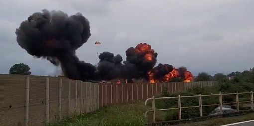 Altro incidente aereo, mezzo delle Frecce Tricolori si schianta nella zona di Caselle: morta una bimba di 5 anni