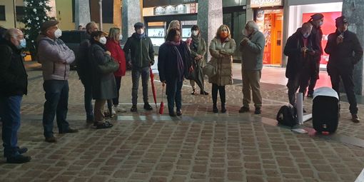 Antifascisti in piazza a Busto. «Nell’ultimo mese episodi gravi»