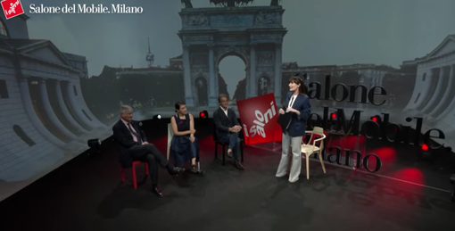 La presentazione con Victoria Cabello