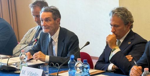 Il presidente Fontana in visita a MalpensaFiere: la sostenibilità, l’economia circolare, le energie rinnovabili al centro dello sviluppo territoriale Il presidente Fontana in visita a MalpensaFiere: la sostenibilità, l’economia circolare, le energie rinnovabili al centro dello sviluppo territoriale