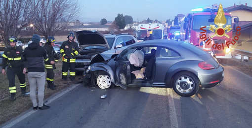 FOTO. Incidente sulla Briantea a Olgiate Comasco: due feriti