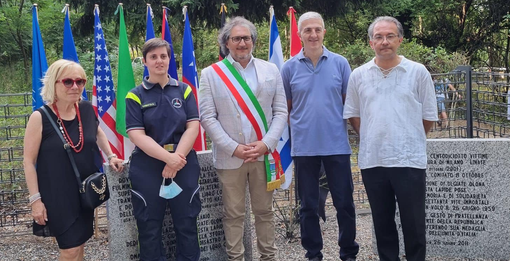 La cerimonia di Olgiate - dalla foto del profilo del sindaco Montano