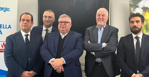 Perfezionato il closing: Acinque acquisisce il 70% di Agesp Energia Perfezionato il closing: Acinque acquisisce il 70% di Agesp Energia