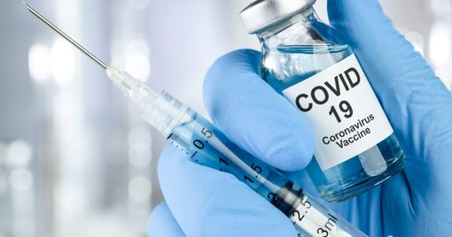 Vaccini anti Covid: somministrate ieri in Lombardia 4.190 dosi agli over 80