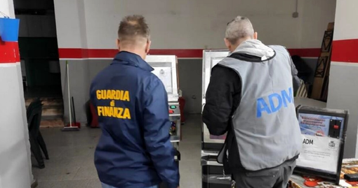 Continuano i sequestri di videopoker, se ne avvantaggia l’online