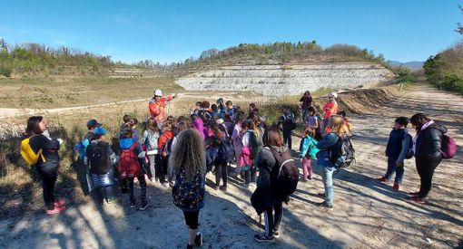 La scuola primaria di Travedona Monate in visita alla miniera di Santa Marta La scuola primaria di Travedona Monate in visita alla miniera di Santa Marta