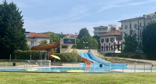 L'afa riporta Busto nella sua piscina L'afa riporta Busto nella sua piscina