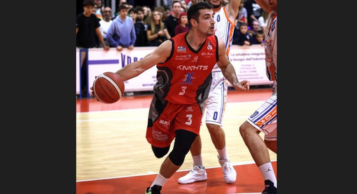 VIDEO. Luca Antonietti e il grande impatto nel mondo dei Knights: «Mai visto un pubblico così caldo, sogno di vincere il campionato qui»