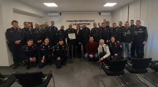 Il saluto dell'Arma dei carabinieri al brigadiere capo Salvatore Di Bella: una vita a difesa dell'ambiente