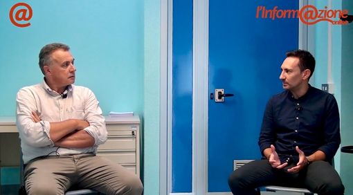 Il presidente Avis Busto e Valle Olona, Giuseppe Bianchi, con Alessio Murace