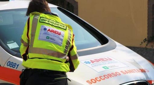 Scontro tra un'auto e una moto a Castronno: ferito ragazzo di 28 anni Scontro tra un'auto e una moto a Castronno: ferito ragazzo di 28 anni