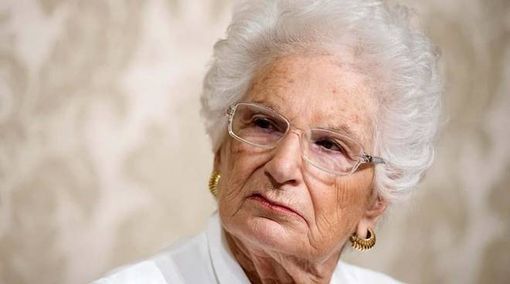 Da Anpi e associazioni un fiore per Liliana Segre