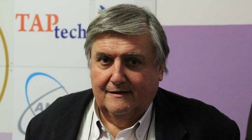 Eros Pogliani nuovo diesse del Legnano: «Che emozione essere qui, piazza meravigliosa» Eros Pogliani nuovo diesse del Legnano: «Che emozione essere qui, piazza meravigliosa»