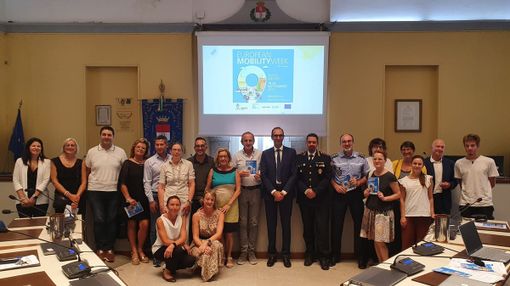 Piazza Trento Trieste si trasforma in un parco nella Settimana europea della mobilità Piazza Trento Trieste si trasforma in un parco nella Settimana europea della mobilità