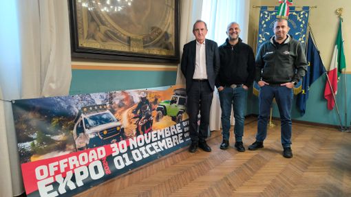 Il sindaco Emanuele Antonelli e i presidenti delle due associazioni organizzatrici Raffaele De Nicola e Davide Panzeri