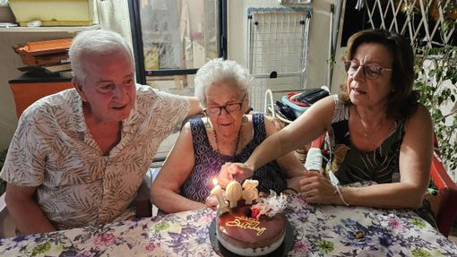 Centotré volte auguri alla mamma del maestro Toran