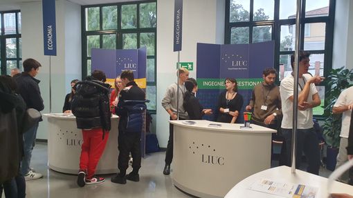 Liuc, a quota 900 le nuove immatricolazioni