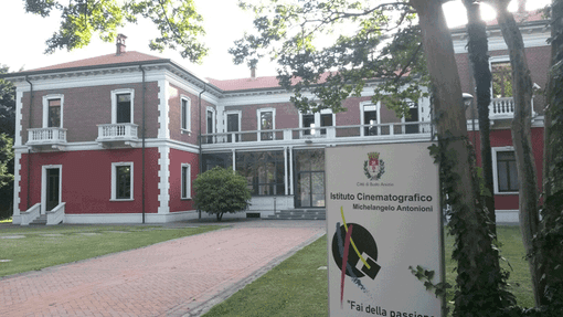 Cinema estivo: il 7 agosto a Villa Calcaterra “La Mélodie”