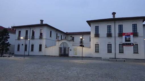 «Giovani di Busto, abbiate cura della piazza. Iniziamo dai bambini»