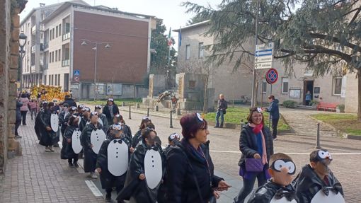 Protagonisti della quarta sfilata olgiatese i bimbi delle Ferrini