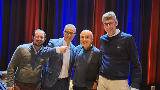 Volere la Luna si può e si deve: a teatro aiutando le famiglie bisognose Volere la Luna si può e si deve: a teatro aiutando le famiglie bisognose