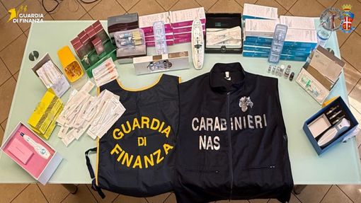 (foto comunicato Guardia di Finanza)