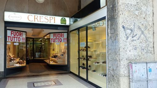 Nuove chiusure nel centro di Busto Nuove chiusure nel centro di Busto
