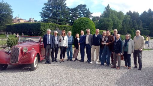 FOTO E VIDEO. Dalla storia al futuro: così le auto racconteranno il territorio