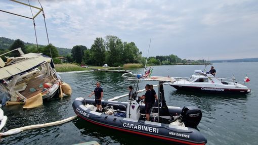 Le operazioni di recupero della "Gooduria" Le operazioni di recupero della "Gooduria"