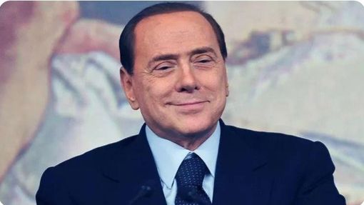 FLASH. Silvio Berlusconi di nuovo ricoverato al San Raffaele di Milano FLASH. Silvio Berlusconi di nuovo ricoverato al San Raffaele di Milano