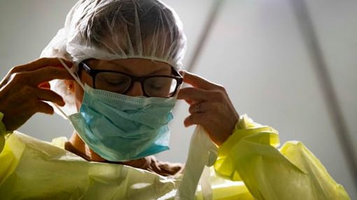 Frena il Covid-19 in Italia, oggi 8.561 nuovi positivi. Ancora 420 vittime: in Lombardia 1.484 casi