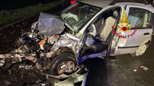 Le immagini dell'incidente stradale avvenuto ad Abbiategrasso Le immagini dell'incidente stradale avvenuto ad Abbiategrasso