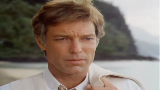 L'attore in una scena di "Uccelli di rovo"