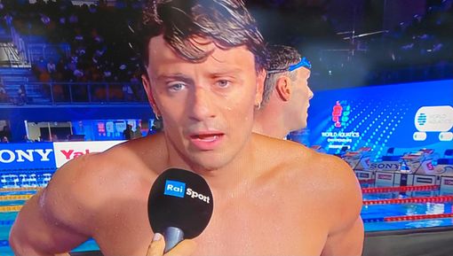 Nicolò Martinenghi dopo la semifinale dei 50 rana