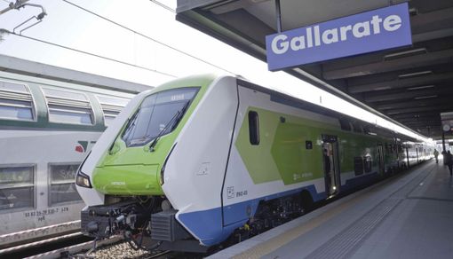 Treni Rho-Gallarate sospesi dal 26 dicembre per lavori Rfi Treni Rho-Gallarate sospesi dal 26 dicembre per lavori Rfi