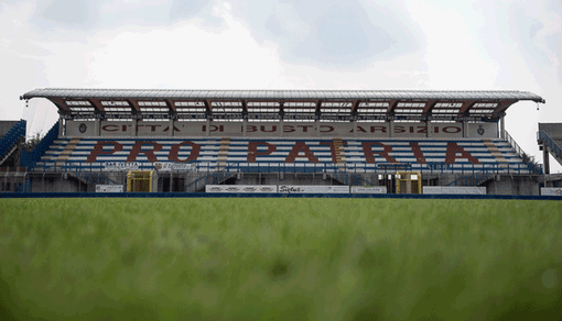 Nel sabato natalizio dello “Speroni”, una card speciale per gli abbonati Nel sabato natalizio dello “Speroni”, una card speciale per gli abbonati