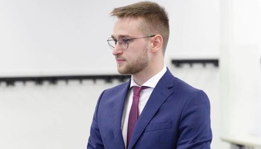 Matteo Capriolo candidato alla camera per il Pd nell'uninominale: «Non so dirvi l'emozione e l'onore che provo...» Matteo Capriolo candidato alla camera per il Pd nell'uninominale: «Non so dirvi l'emozione e l'onore che provo...»